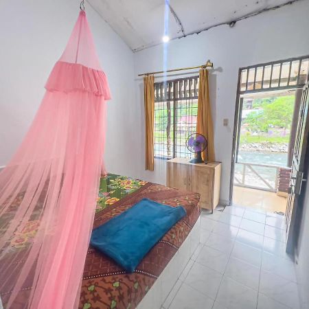 Hotel Umiyuki Jungle Tour Only Treking With As Bukit Lawang Esterno foto